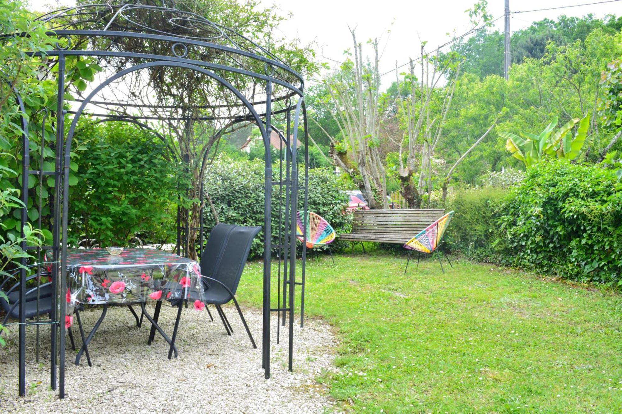 Gites Le Clos Du Verger Maurens  Buitenkant foto